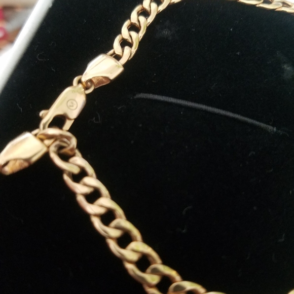 SOLD Flat Curb Chain Bracelet by Mejuri - Picture 3 of 6